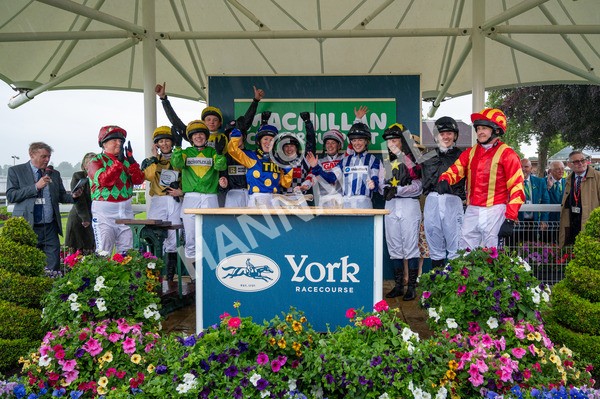 150624-L-Macmillan Ride Of Their Lives-4326 - 12.30pm Macmillan Ride of Their Lives