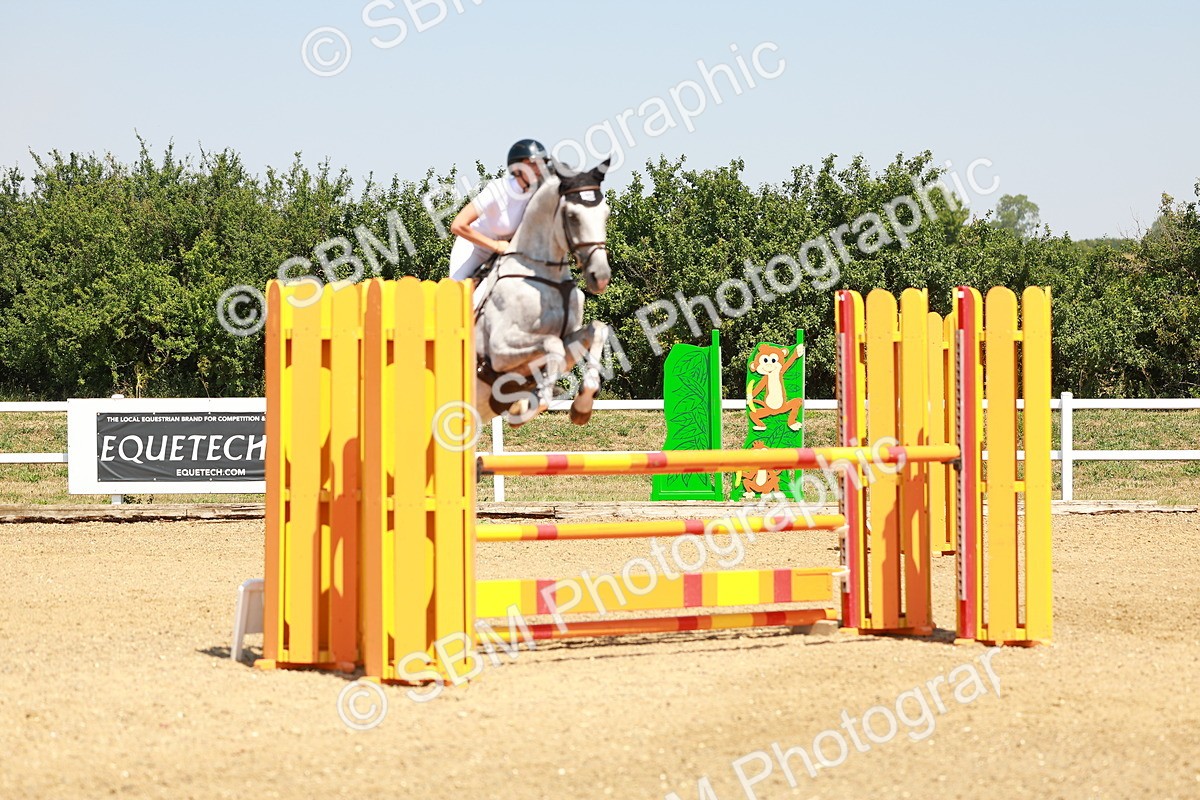 SBM_001604 - Class 4 - Senior Newcomers - 1.10m