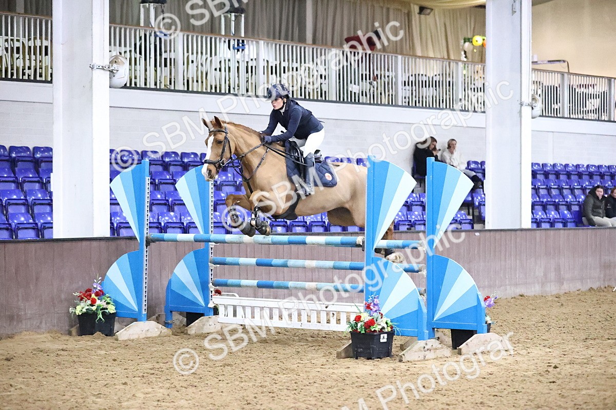 SBM_003123 - Class 11 - Senior Foxhunter - 1.20m