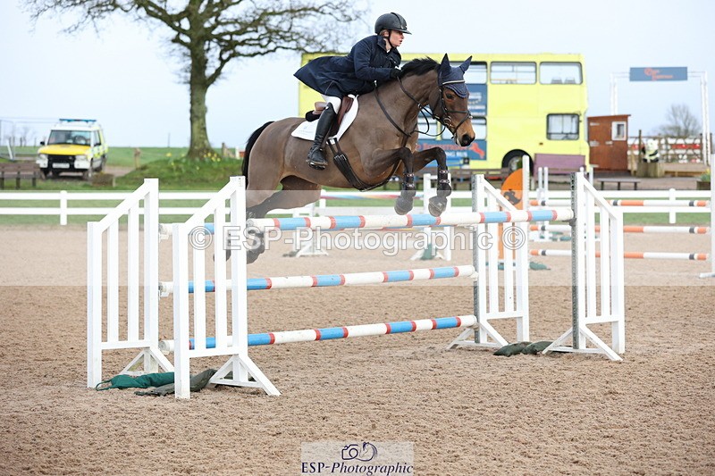 240223A-145829-02073 - Cls 6 Foxhunter and 1.20m Open