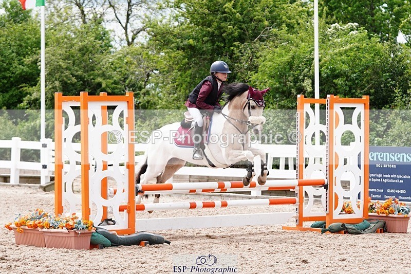 250505-125930-04445 - Cls 20+21 Club and Schools 70cm