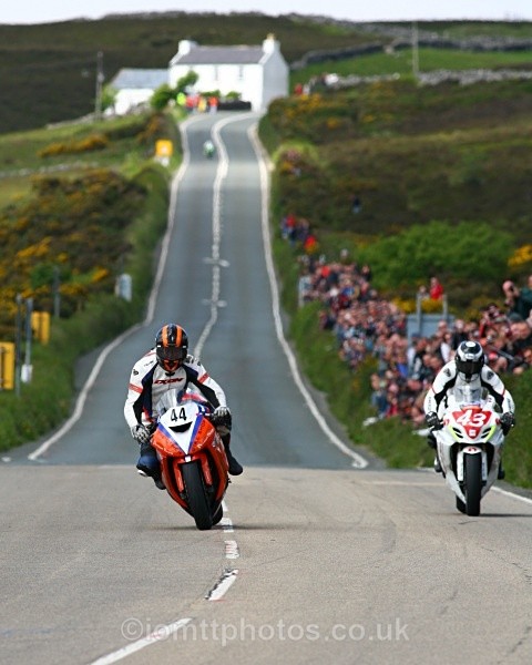  - Senior Race - TT 2010