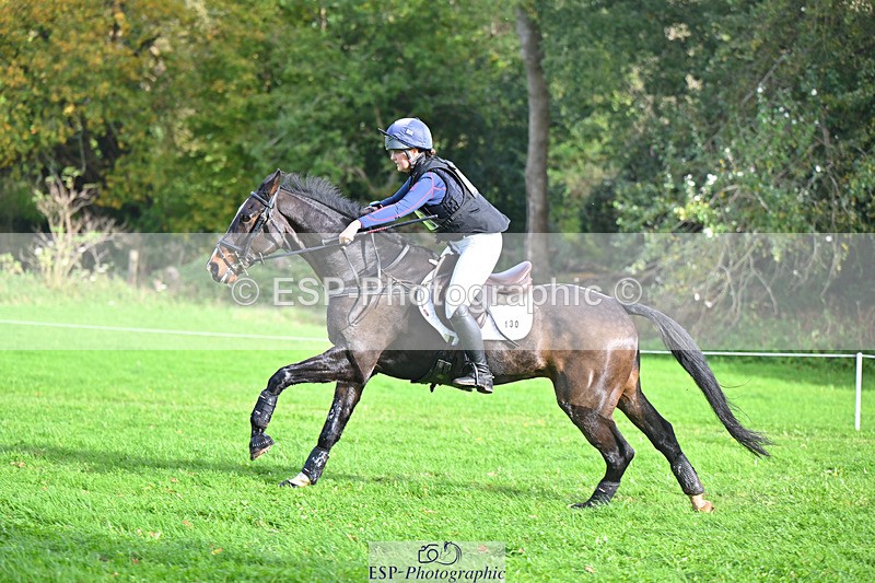 241025-125732-08345 - 130-Imogen.White-BE.TOUCHABLE