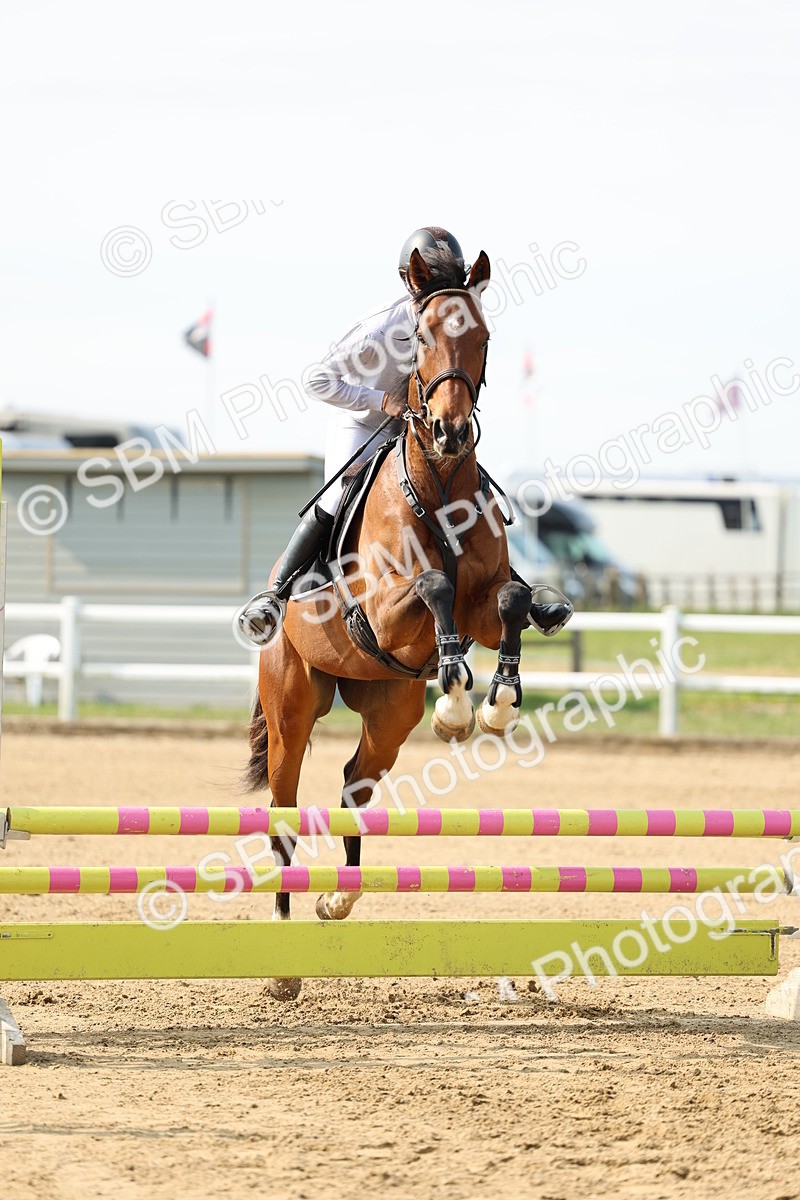 SBM_003869 - Class 15 - Clear Round