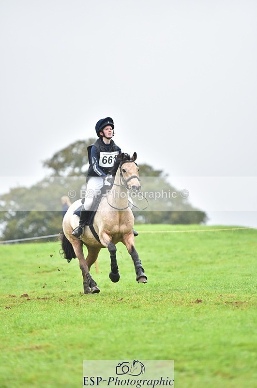 231021-103948-14376 - 661-MYSHALL.ROBBY-Poppy.Turriff-SC+XC