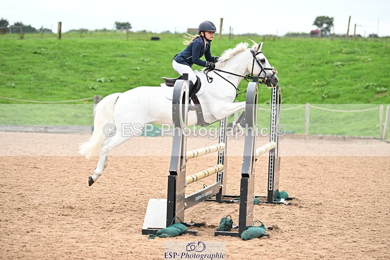 240907A-140959-02272 - Cls 4 Pony Big Team 95cm & 1.05m