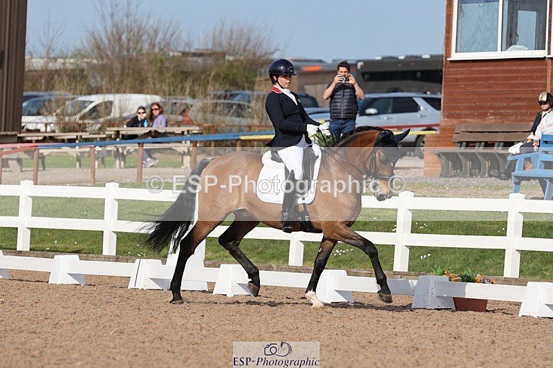 250404-163303-07542 - 115-Isla.Sully-Vagabond.De.Massa