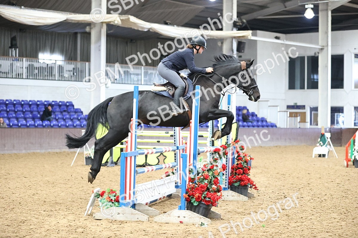 SBM_003292 - Class 11 - Senior Newcomers 1.10m