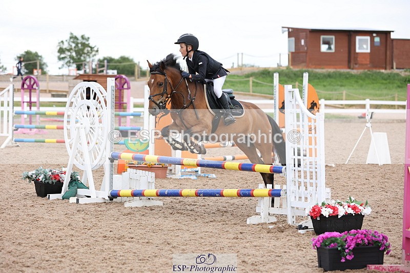 240630A-175133-16183 - Cls 28 Stepping Stones 128cm + 138cm