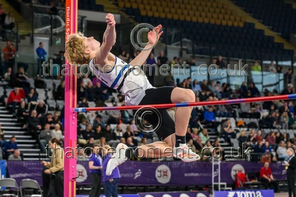 CEInv26-913076 - Field Male