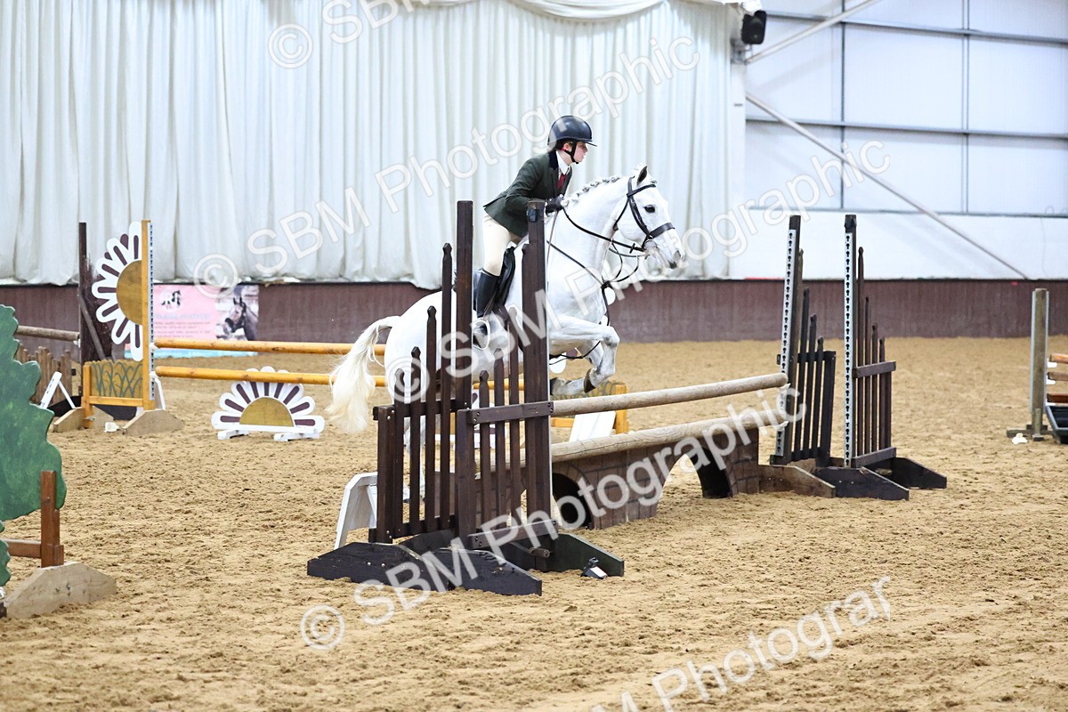 SBM_003565 - Class 37 - 80cm Training Stakes