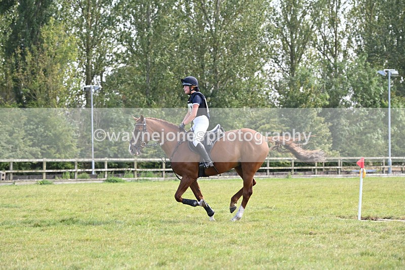 WJ6_2798 - 80cm XC Time 15:07 to 15:25