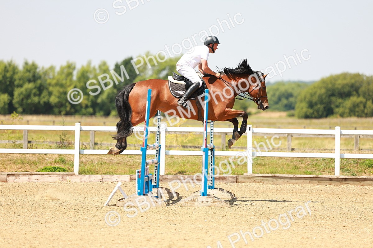 SBM_001295 - Class 4 - Senior Newcomers - 1.10m