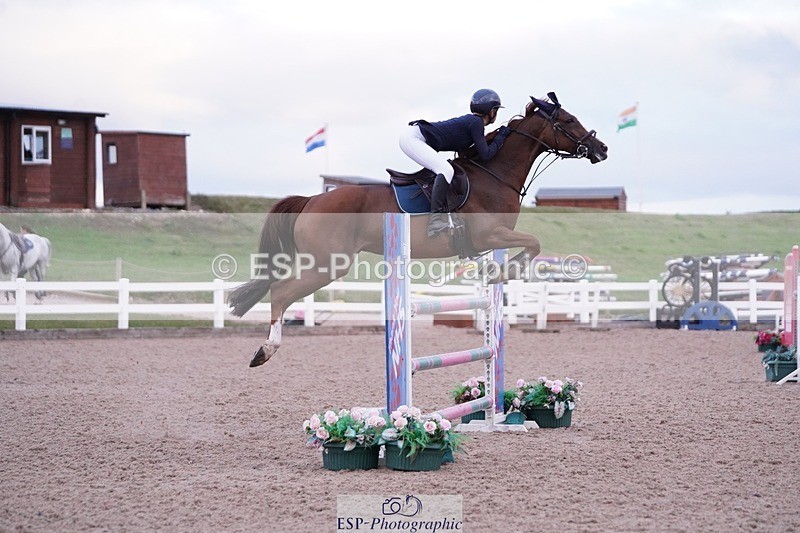 250628-204220-08648 - Cls 26 Pony Foxhunter & 1.10m Open