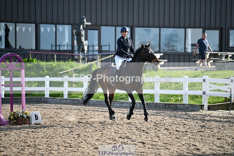 240511A-075835-10442 - Cls 27 85cm National Am Quali