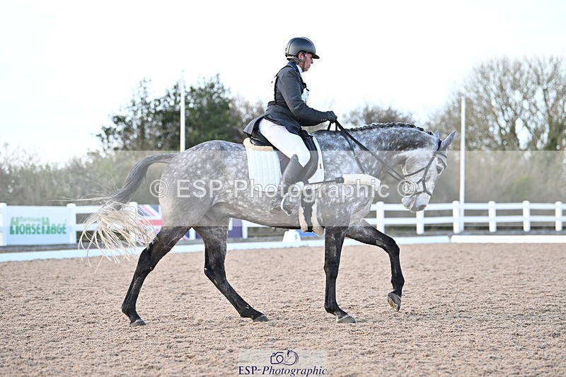 240324A-154521-04586 - Novice 28, 15.33 to 16.15