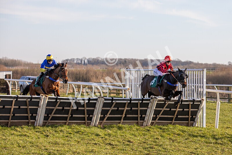 050325-Race 4-Hostile Hotelier-6938 - Race 4