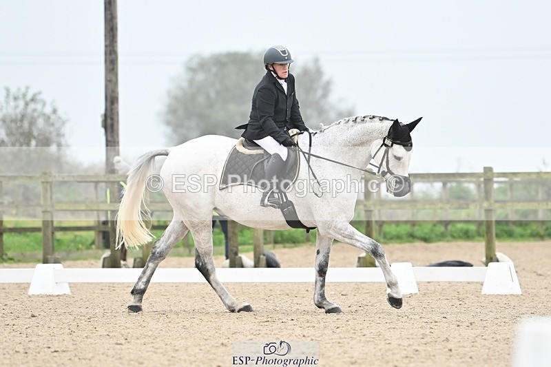 241103-131924-01673 - Novice 1 - 13.10 to 14.34