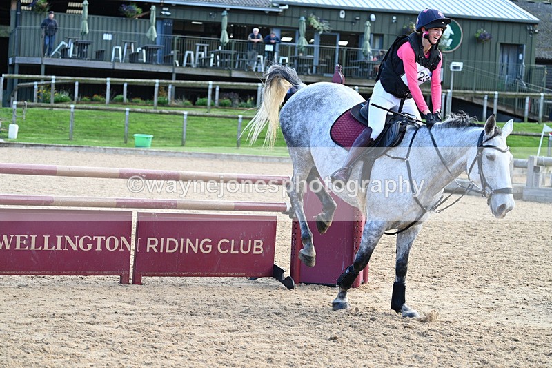 WJ7_5617 - Time 15:56 to 16:17