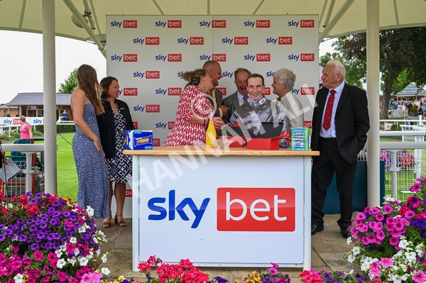 270724-Race 5-Theme Park-9866 - Race 5 4.35pm Sky Bet Prize Drop Handicap