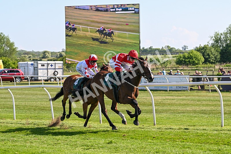 120525-Race 6-Made All-8938 - Race 6