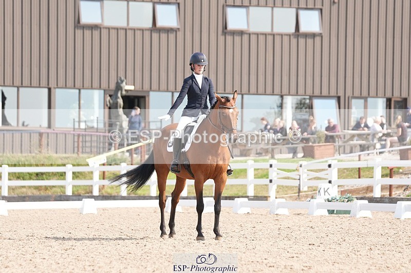 250817-104711-08398 - 128-Eleanor.RobinsonSky.Point