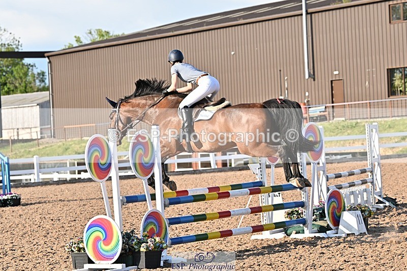 250513-184106-00978 - 90cm