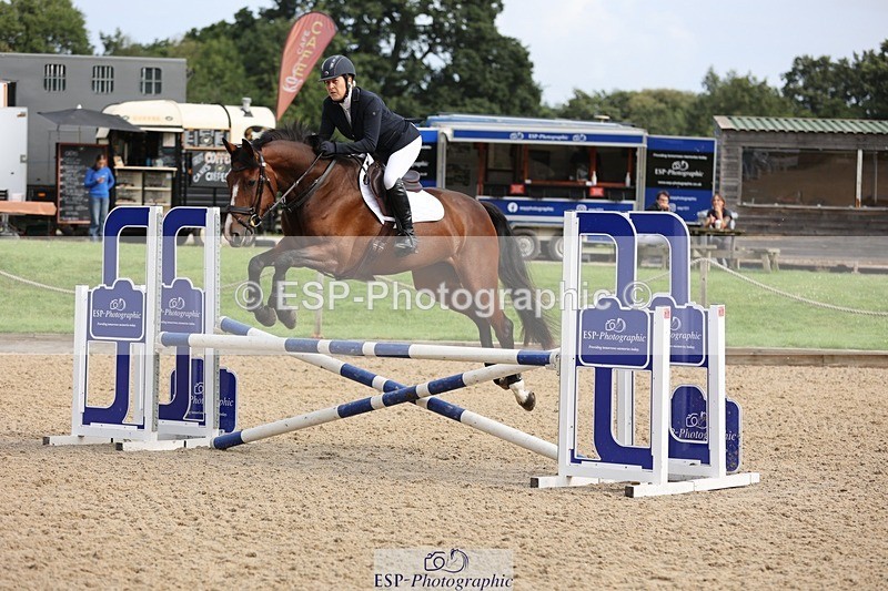 240817-094227-00371 - 02A Snr Brit Nov