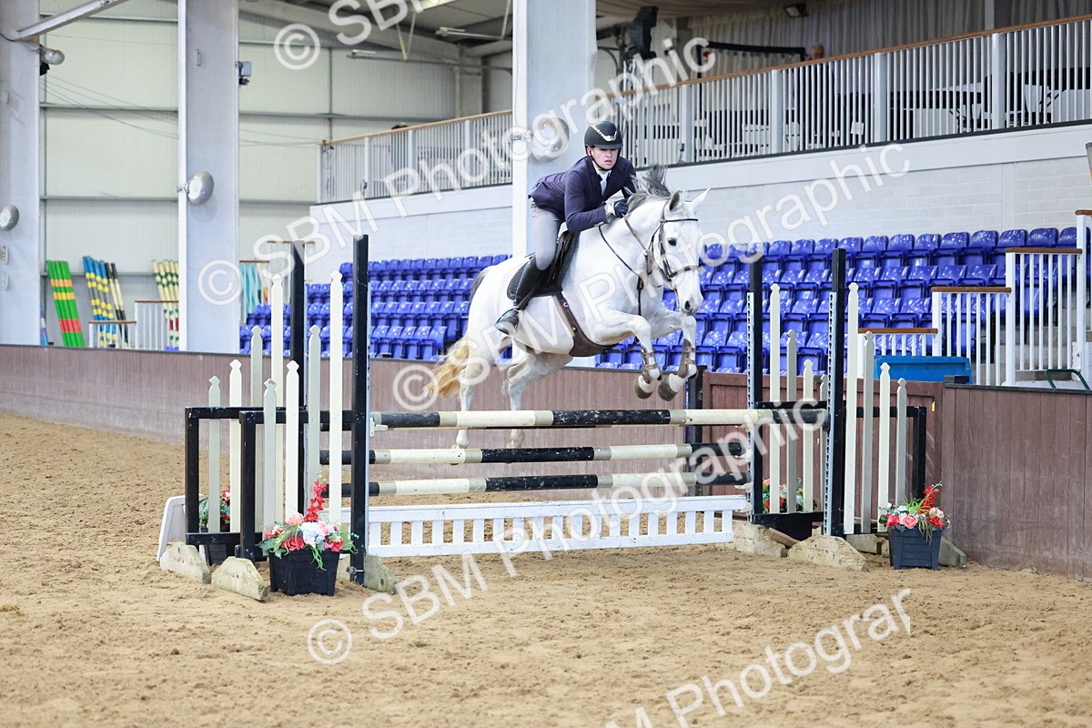 SBM_003393 - Class 10 - Nupafeed Supplements Senior Discovery/ 1m Open