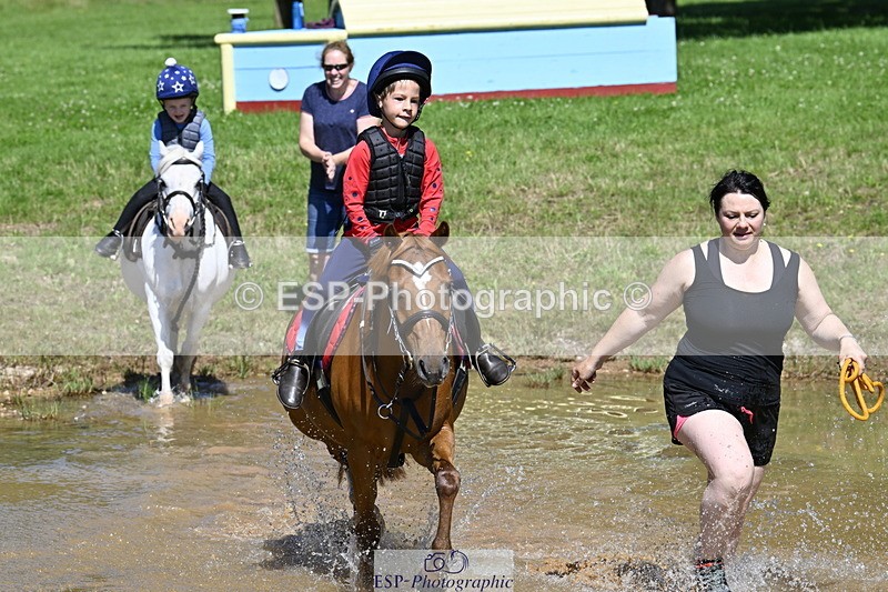 240728B-111335-01197 - Gemma's Group XC