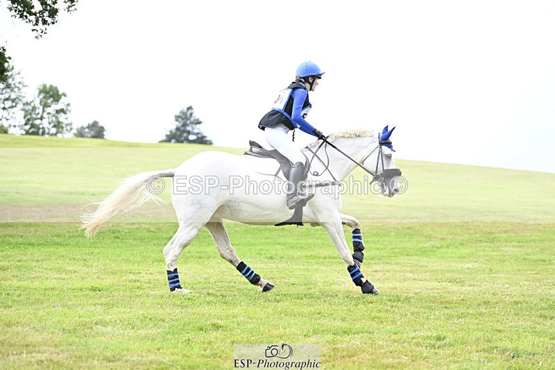 240825X-141212-34764 - 80cm XC 14.30 to 15.30