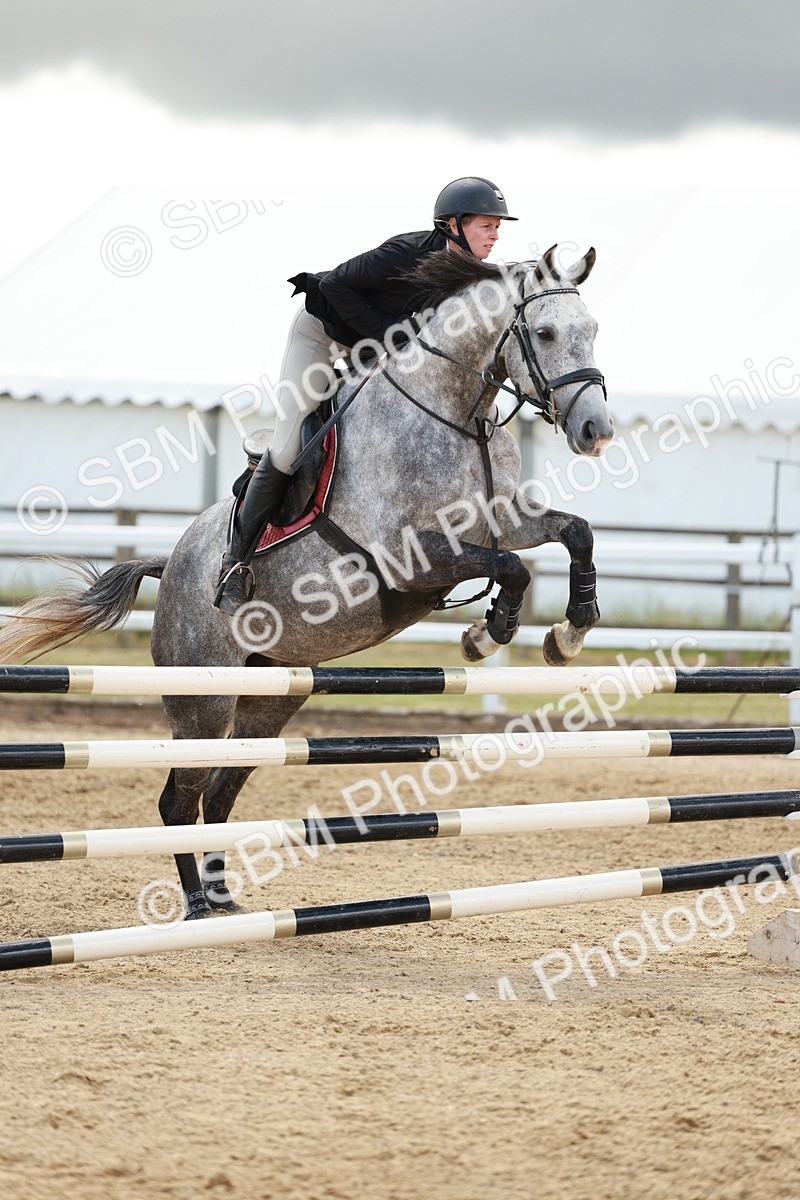 SBM_007253 - Class 2 - Senior Discovery - 1.00m Open