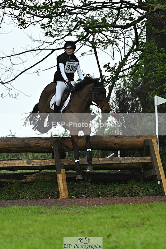 250418-160746-07088 - 355-Xanthe.Baylis-MONBEG.BY.MAGIC