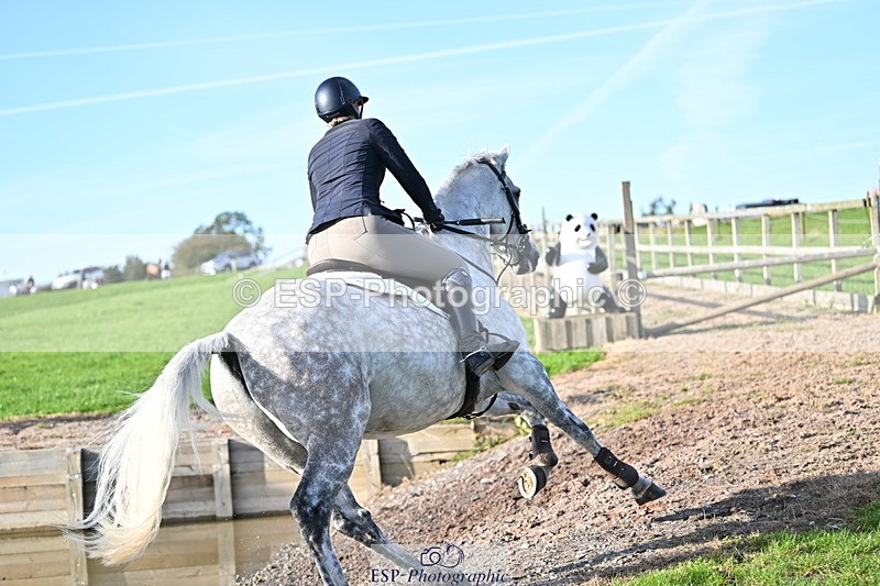 240913A-174129-05704 - Cls 19 Snr 1m Open Speed Derby