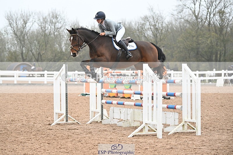 241102A-122758-04560 - SAT Cls 15 Foxhunter and 1.20m Open