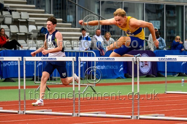 Age25SUN-910310 - Track Male