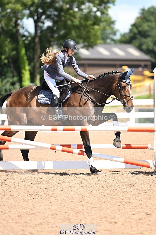 240728A-121739-08489 - Cls 32 85cm Amateur Qualifier