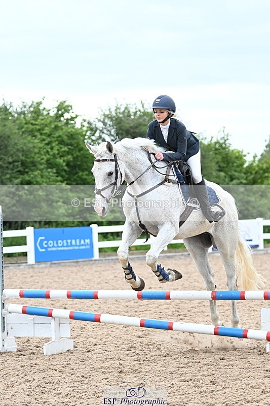 240611A-170411-00409 - 70cm