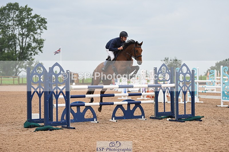 230916A-103344-03836 - Cls 14 Snr Foxhunter