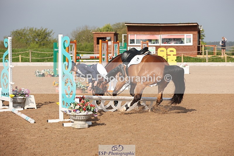 240511A-090112-10894 - Cls 32 Foxhunter