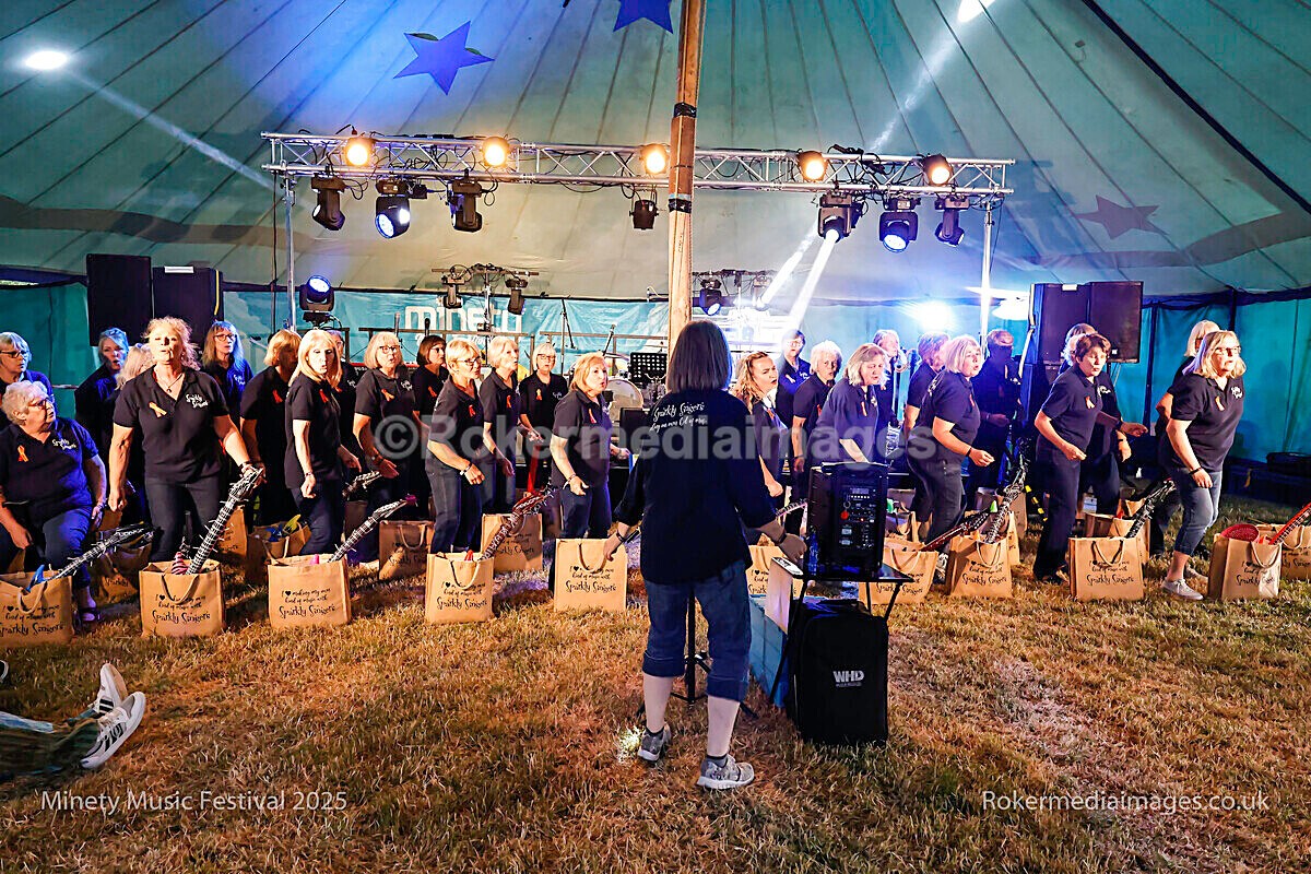 _MGL7589 - MINETY 2025