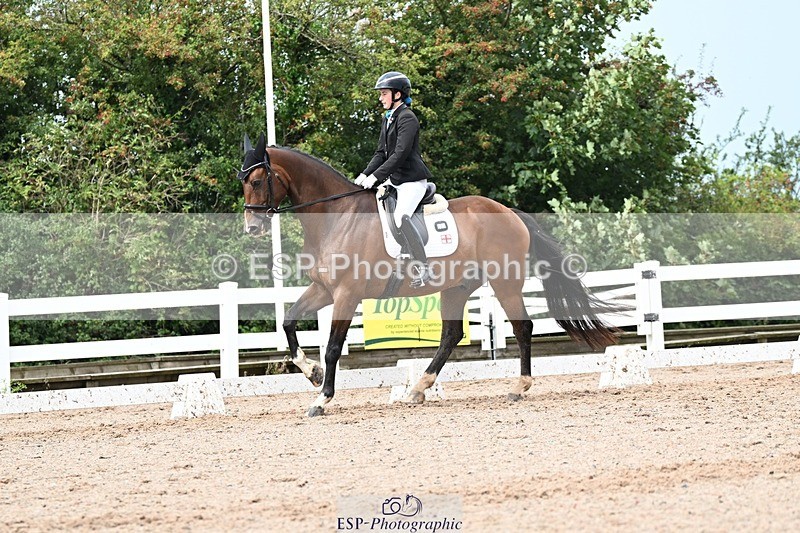 250907-130524-09961 - 031-Rebecca.ParsonageMr.T.STW