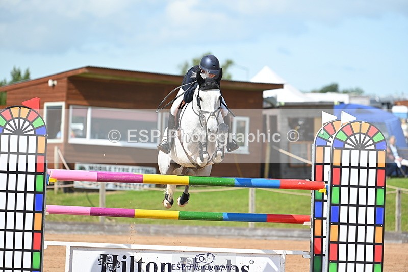 230721A-161020-07650 - Cls 10, 2 Star Big 1.45m Start to break