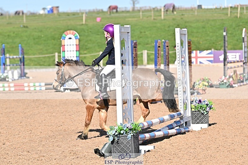 250401-160336-00007 - Clear round