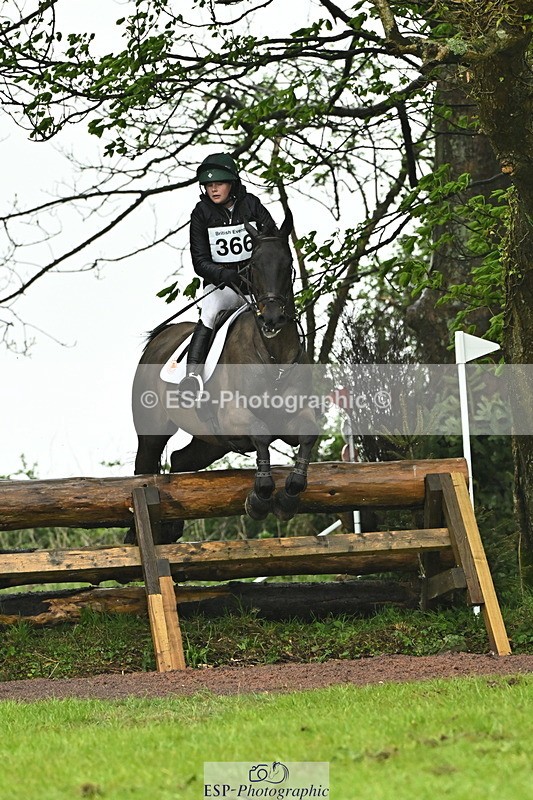 250418-165928-07561 - 366-Danielle.Magner-PILTOWN.OBOS