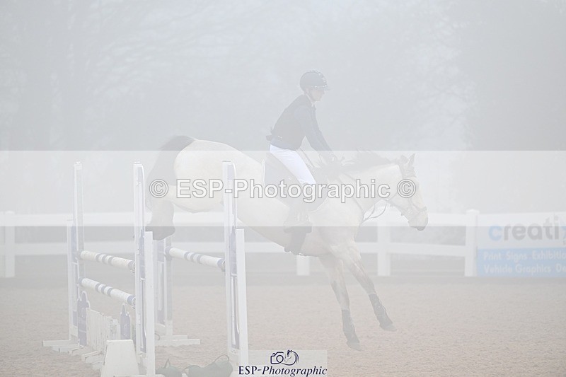 250208-121629-00504 - Cls 9 Pony Newcomers and 1m