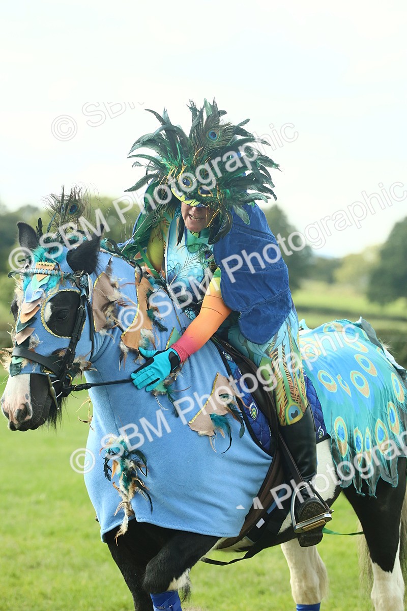 SBM_63569 - S35 - Fancy Dress Showing