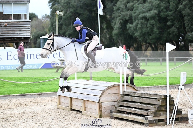 241117-143934-04671 - Cls 3 90-95cm 14.00 to 15.00