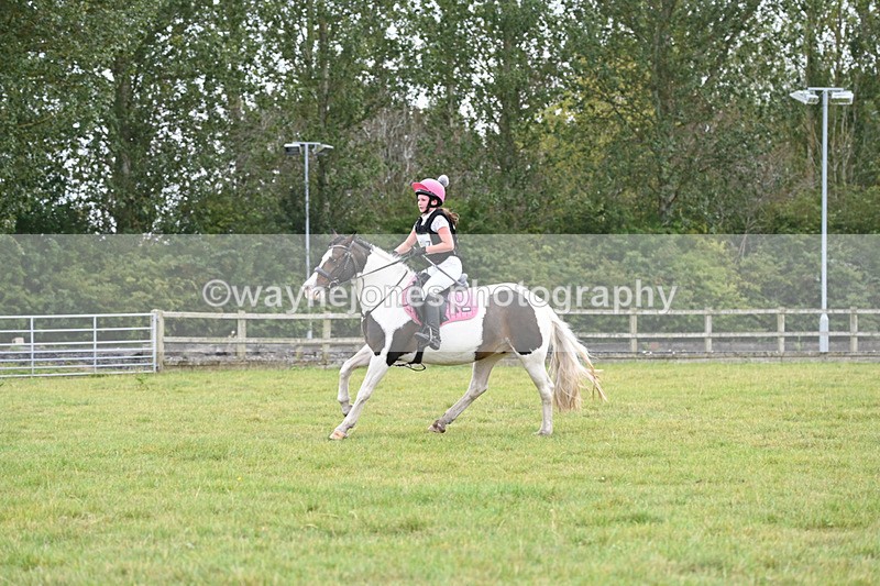WJ6_3355 - 80cm XC Time 15:45 to 16:02