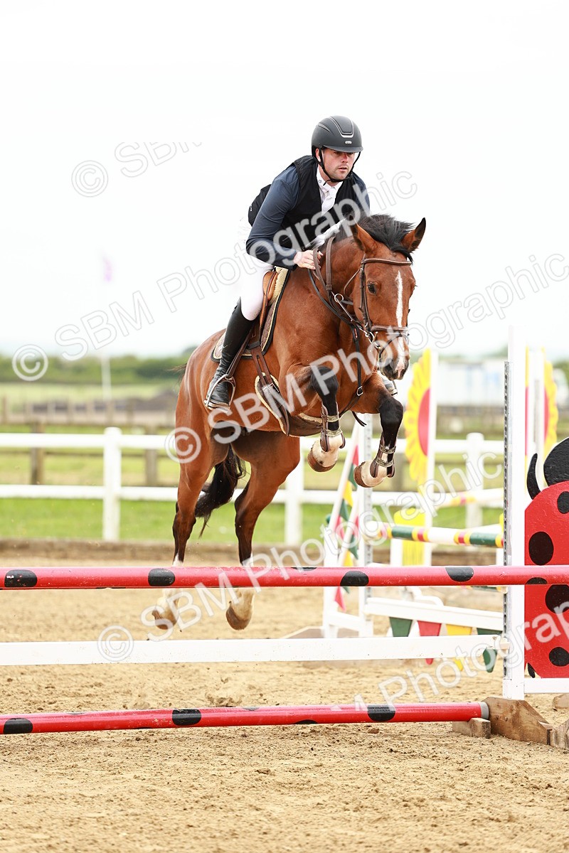 SBM_000208 - Class 2 - Senior British Novice - 90cm